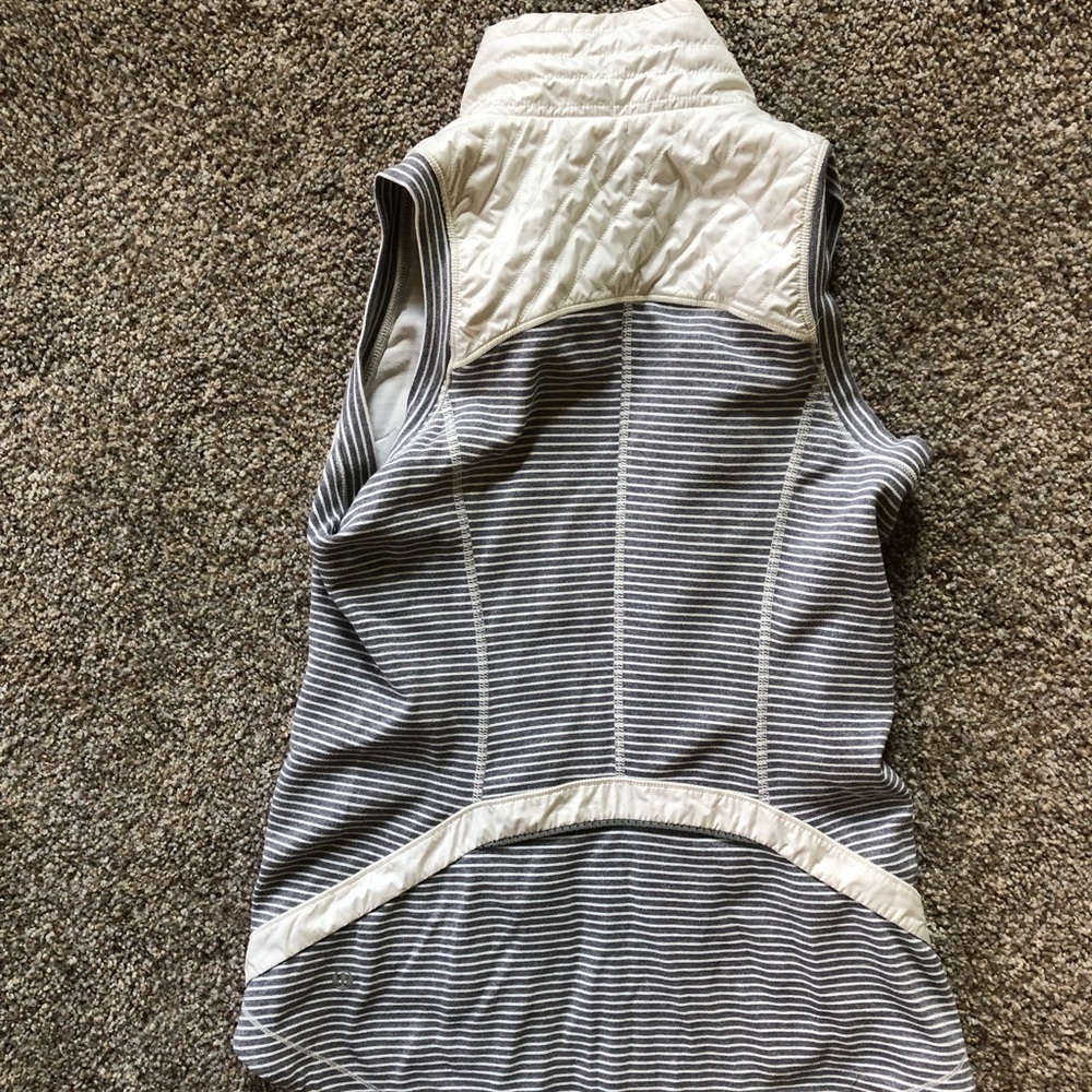 Lululemon running vest